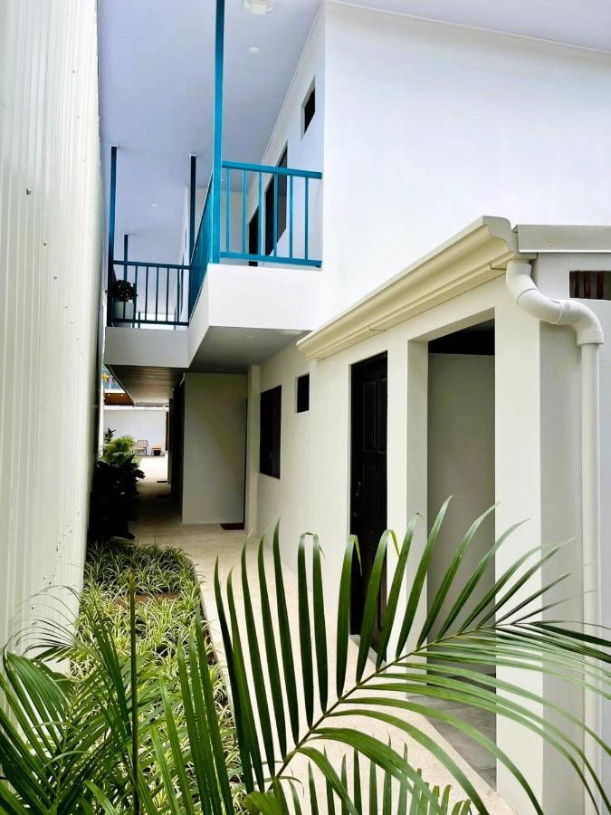 Luxury Beach Suite 1 Pool And Sunset Rooftop ตาร์กอเลส ภายนอก รูปภาพ
